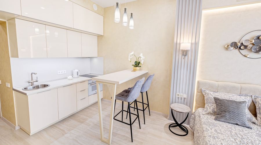 Апартаменты студио 2-местный боковой вид на море корпус АкваDeLuxe