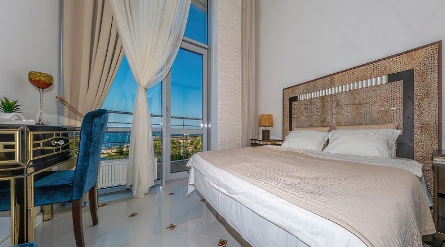 Апартаменты 3-х комнатные 2-местные 2-х уровневые апартаменты V вид на море Аква Deluxe