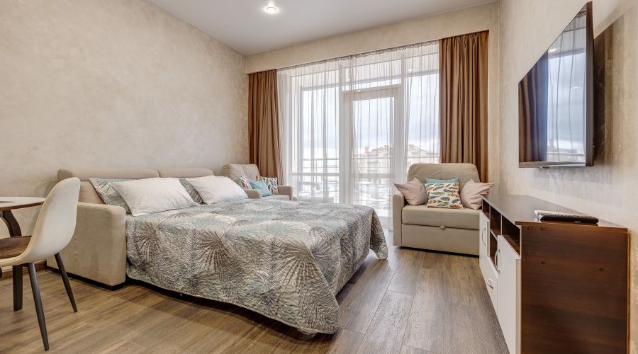 Апартаменты студио 2-местный боковой вид на море корпус АкваDeLuxe