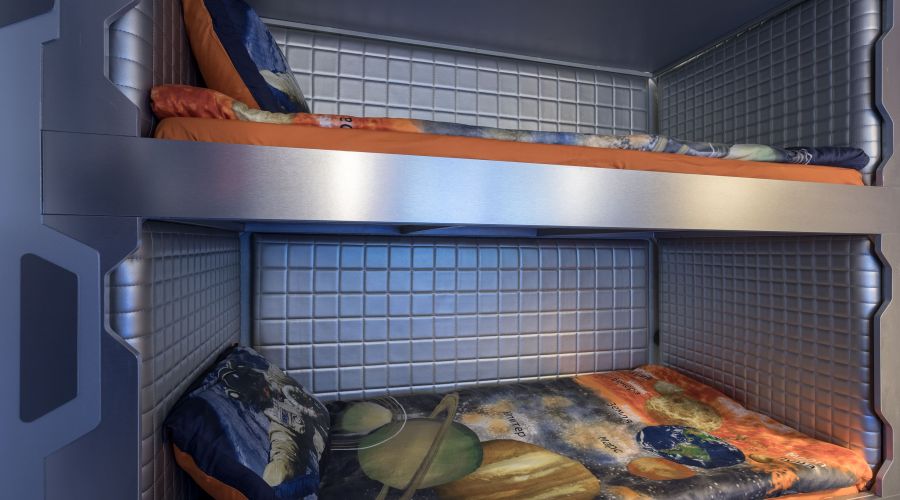 Стандарт 2-местный с 2-ярусной кроватью