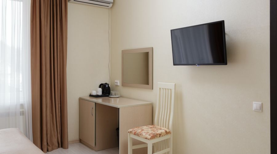 Улучшенный Улучшенный 3-местный с балконом 