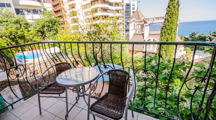 Люкс 3-местный 2-комнатный №1, №4А