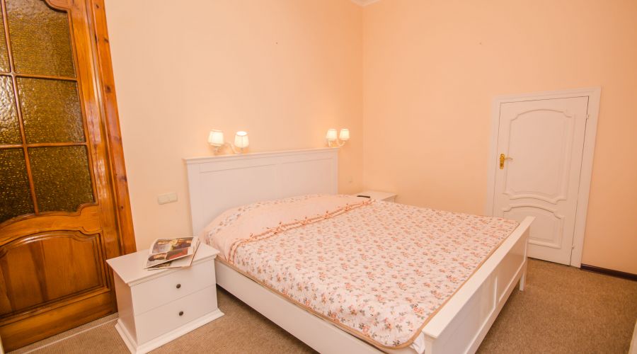 Люкс 3-местный 2-комнатный №1, №4А