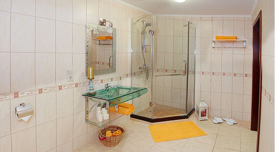 Семейный 4-местный