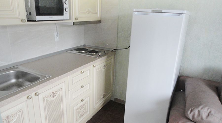 Люкс "2-местный 2-комнатный
с кухней"