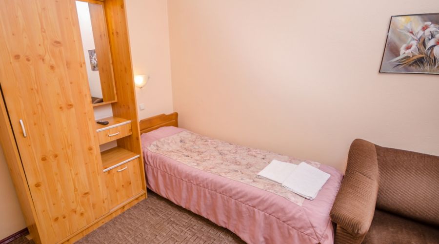 Стандарт 1-местный 1-комнатный