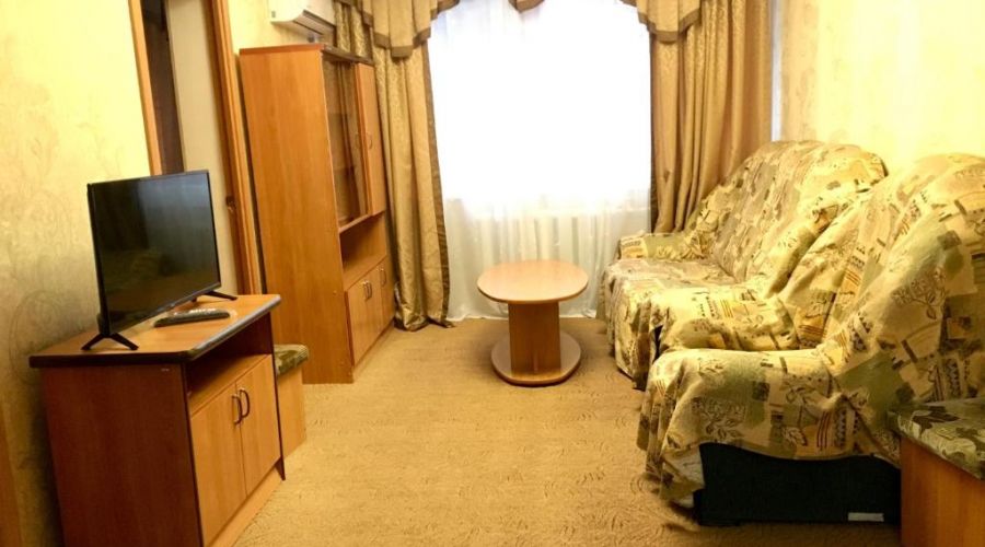 Люкс 4-местный 3-комнатный