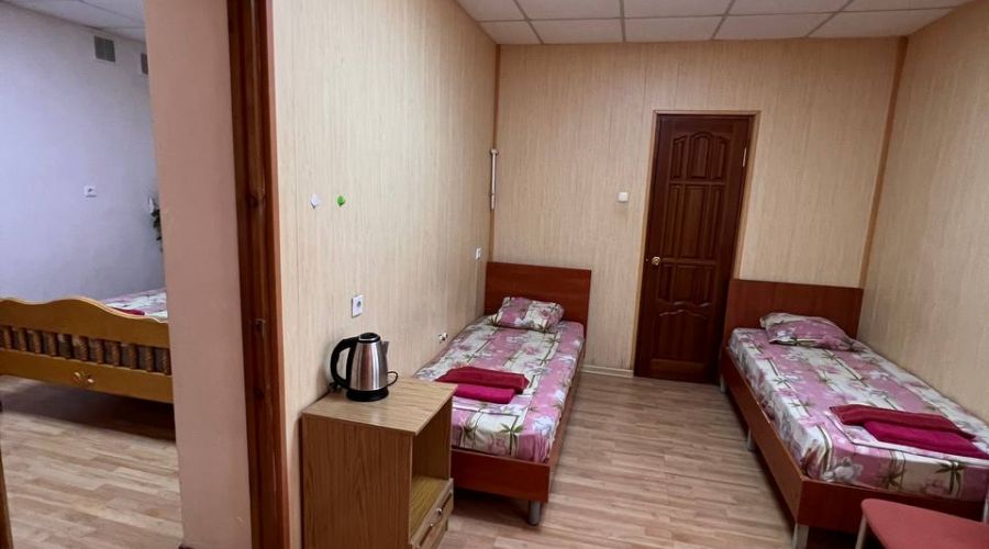 Полулюкс 4-местный 2-комнатный