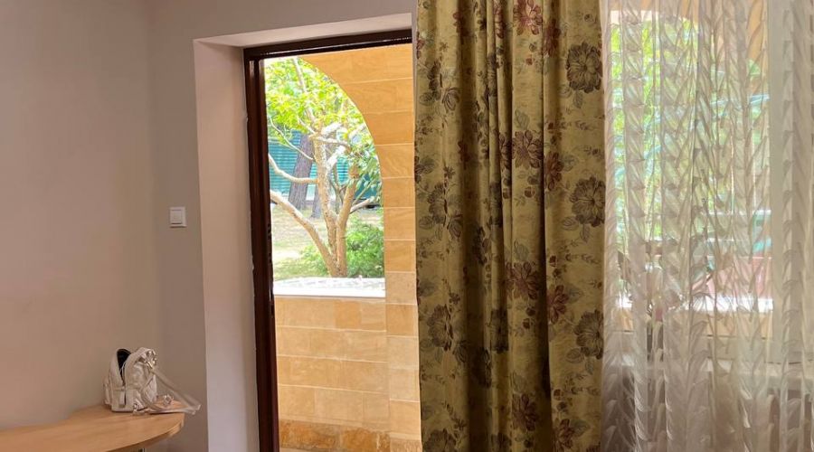 Полулюкс 4-местный 2-комнатный