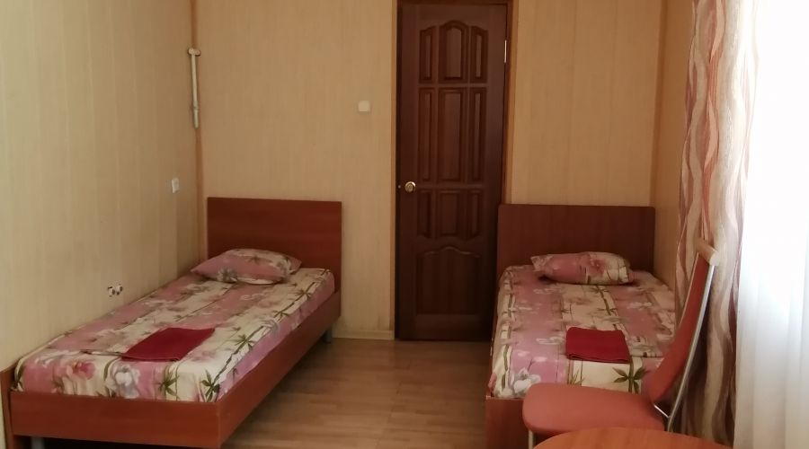 Полулюкс 4-местный 2-комнатный