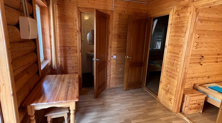 Стандарт в срубе 4-местный 2-комнатный