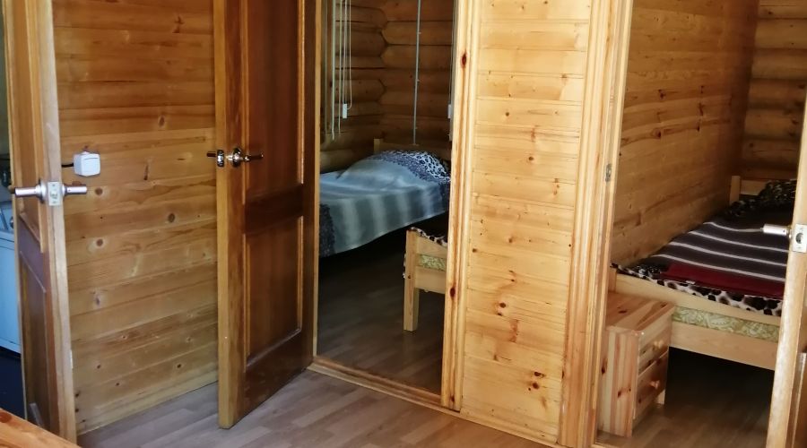 Стандарт в срубе 4-местный 2-комнатный