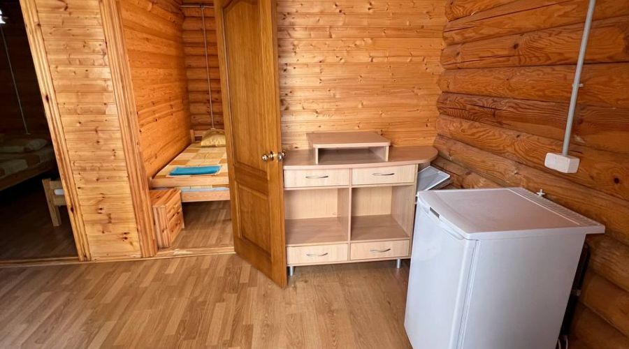 Стандарт в срубе 4-местный 2-комнатный