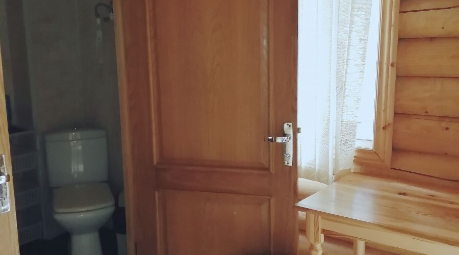 Стандарт в срубе 4-местный 2-комнатный