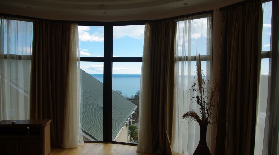 Люкс Queen 2-комнатный 2-местный, корпус вилла