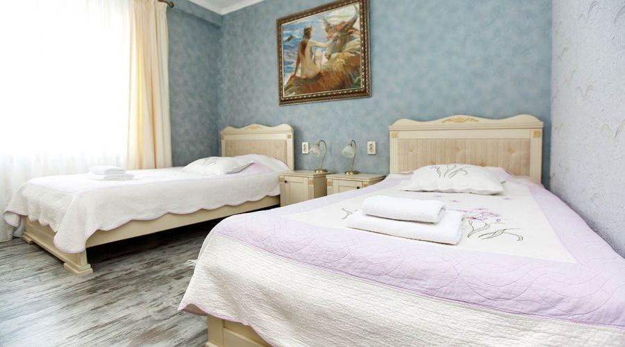 Апартаменты Люкс 4-местные 3-комнатные