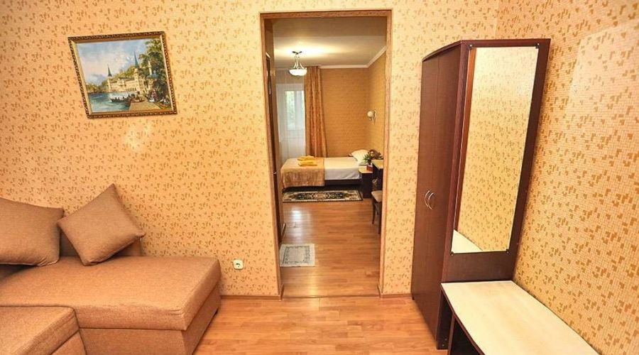 Люкс 4-местный 2-комнатный