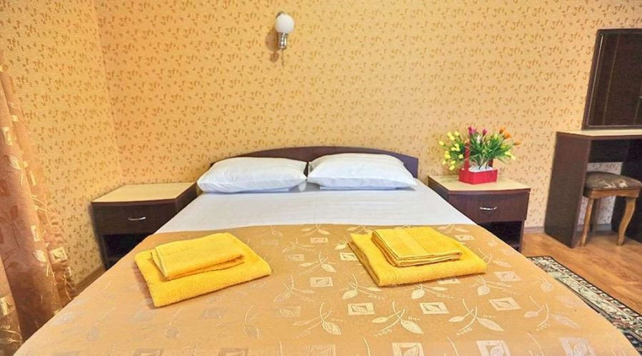 Люкс 4-местный 2-комнатный