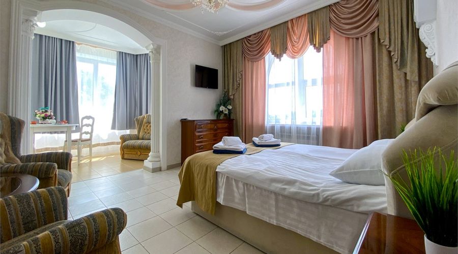 Делюкс 4-местный 2-комнатный