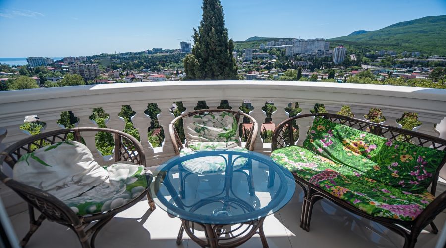 Стандарт 2-местный 1-комнатный с балконом