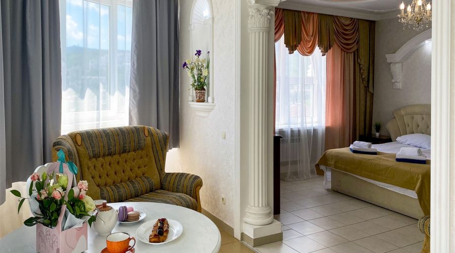 Делюкс 4-местный 2-комнатный