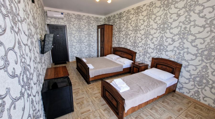 Делюкс 3-местный 1-комнатный с балконом и видом на море