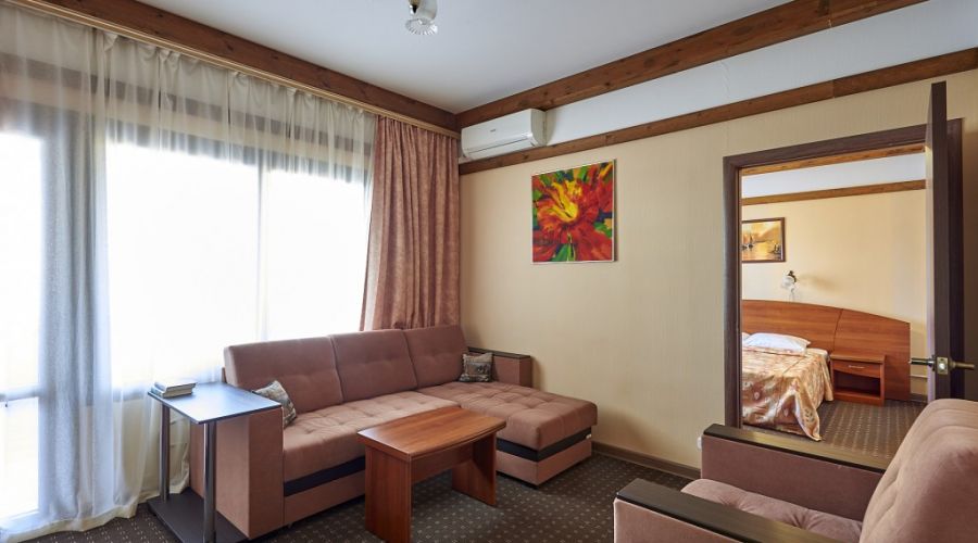 Suite Suite Max 4-местныйi с лоджией