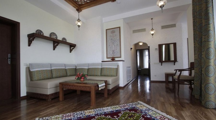 Люкс 2-местный 2-комнатный Зейтун