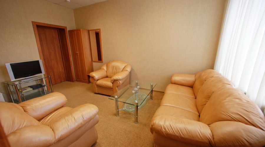 Улучшенный 3-местный 