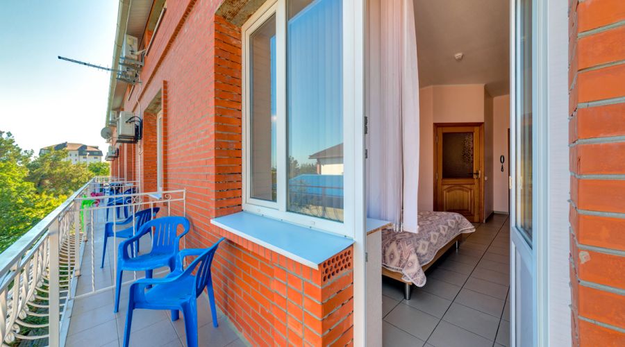 Комфорт Плюс с балконом