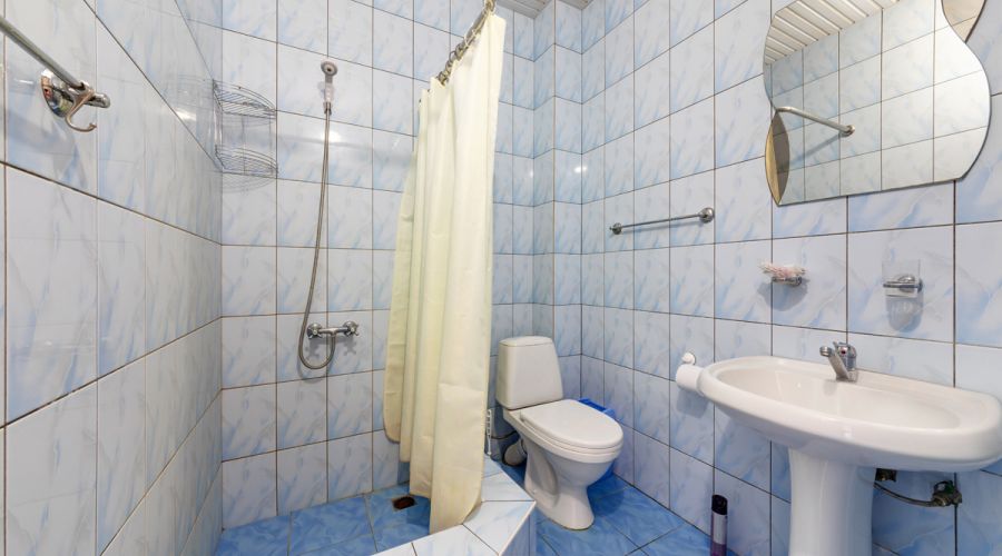 Комфорт 3-местный с балконом