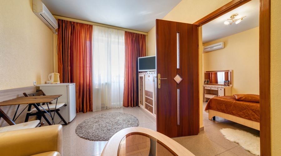 Апартаменты 2-комнатный 4-местный