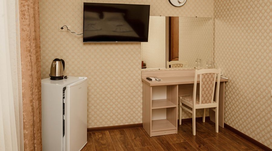 Полулюкс 4-местю 2-комн. с балконом