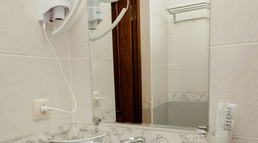 Делюкс семейный 4-местный 2-комнатный