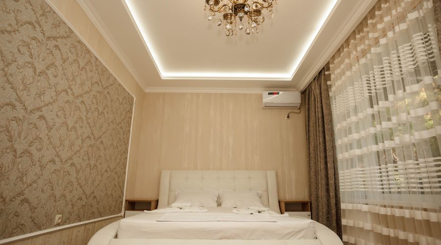 Люкс 4-местный 2-комнатный