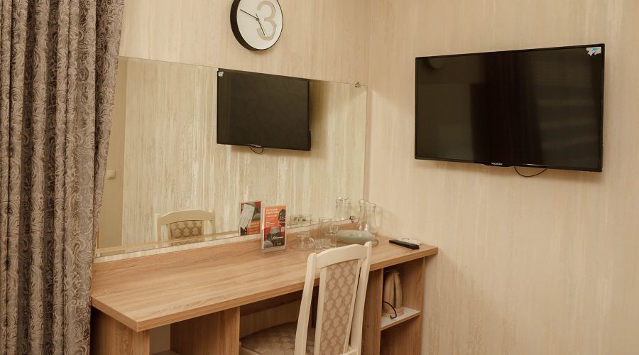 Люкс 4-местный 2-комнатный