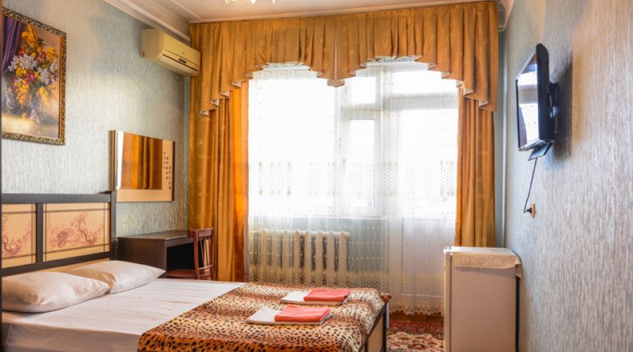 Стандартный 3-местный с балконом