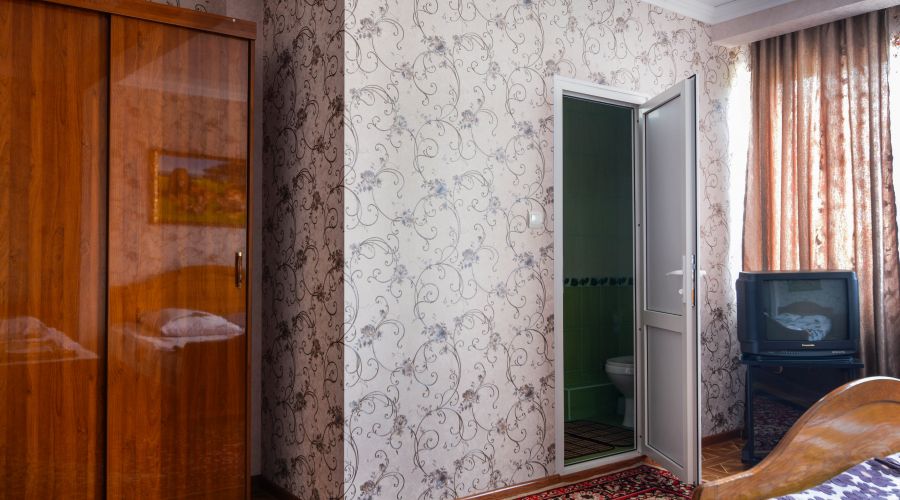 Стандартный 4-местный с балконом