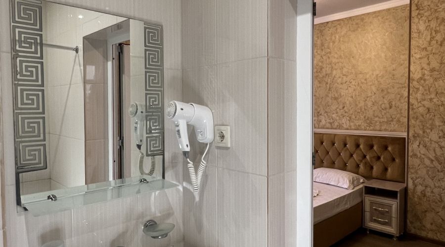 Стандарт 3-местный без балкона