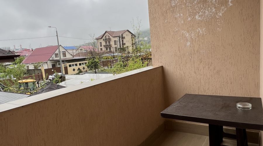 Комфорт 4-местный с балконом