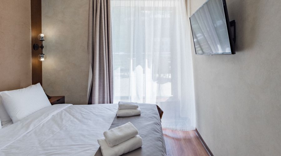 Люкс 2 местный 2 комнатный с терасой.