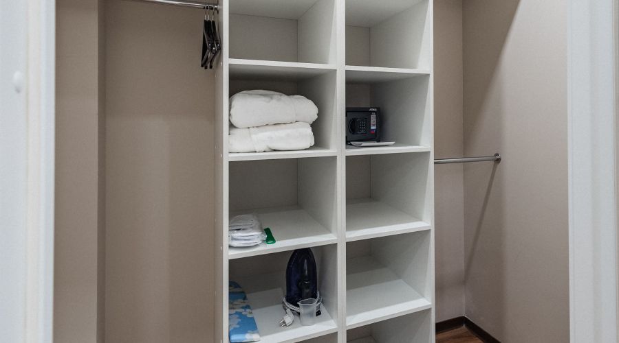 Люкс 2 местный 2 комнатный с терасой.