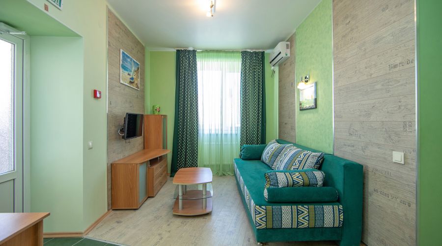 Номер 2-местный 2-комнатный с балконом