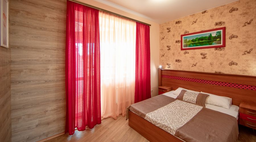 Номер 2-местный 2-комнатный с балконом