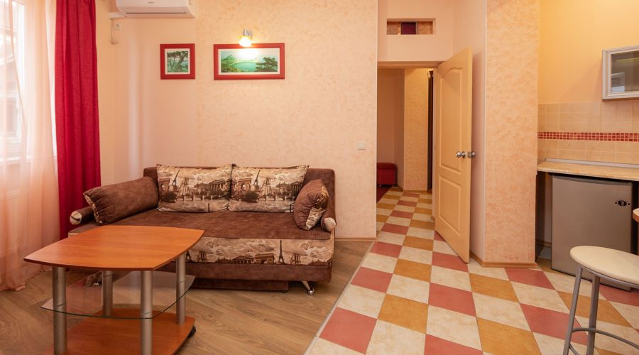 Номер 2-местный 2-комнатный с балконом