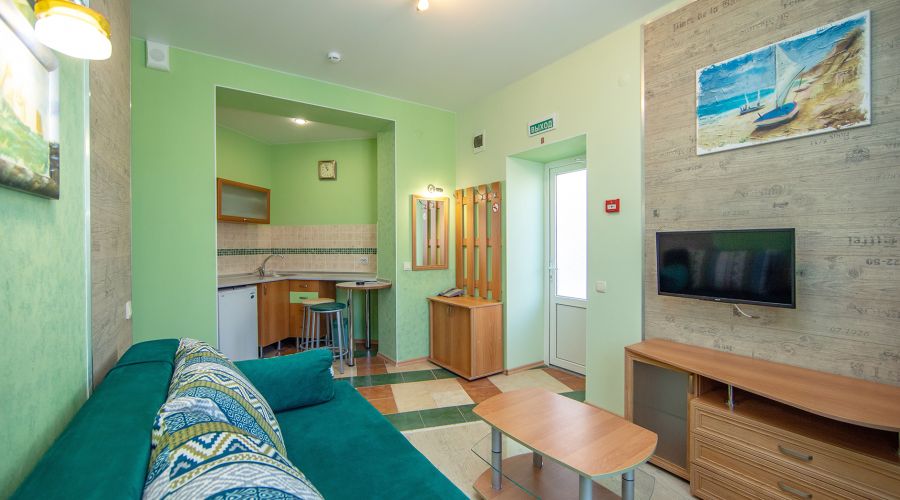 Номер 2-местный 2-комнатный с балконом