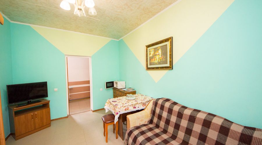 Семейный 3-местный 2-комнатный №4