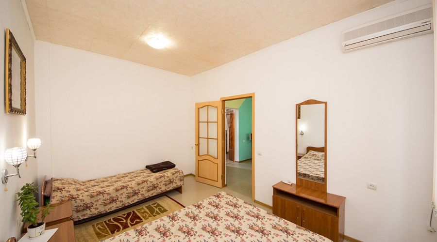 Семейный 3-местный 2-комнатный №4