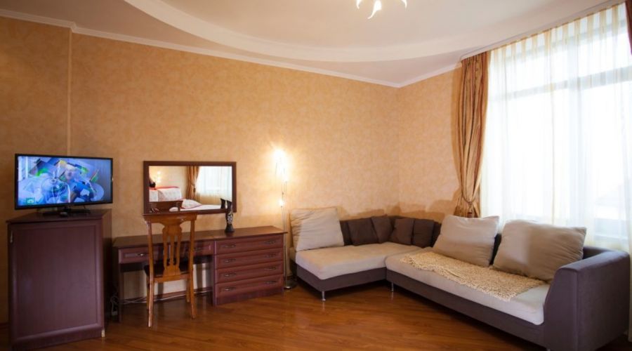 Полулюкс 2-местный 1-комнатный корпус Глория