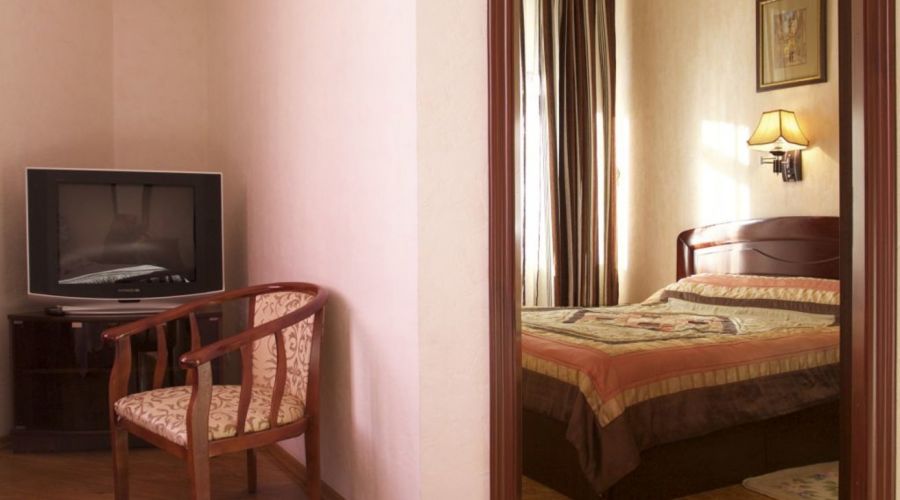 Полулюкс 2-местный 2-комнатный корпус Глория